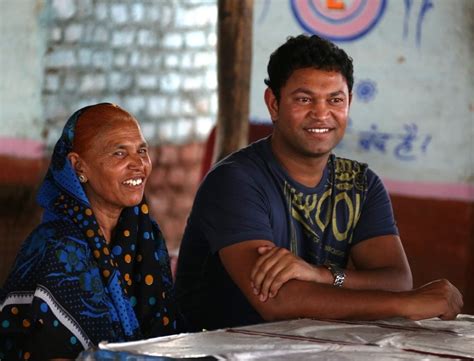 lionmovie. com|The Family Behind 'Lion': Saroo Brierley's Incredible Story.